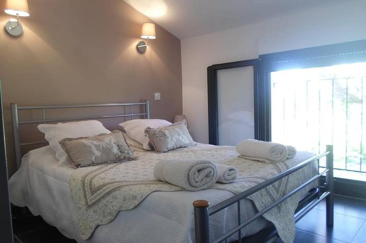 Location de vacances pour 6 personnes, avec jardin et terrasse à Saint-Marcellin-lès-Vaison - 2