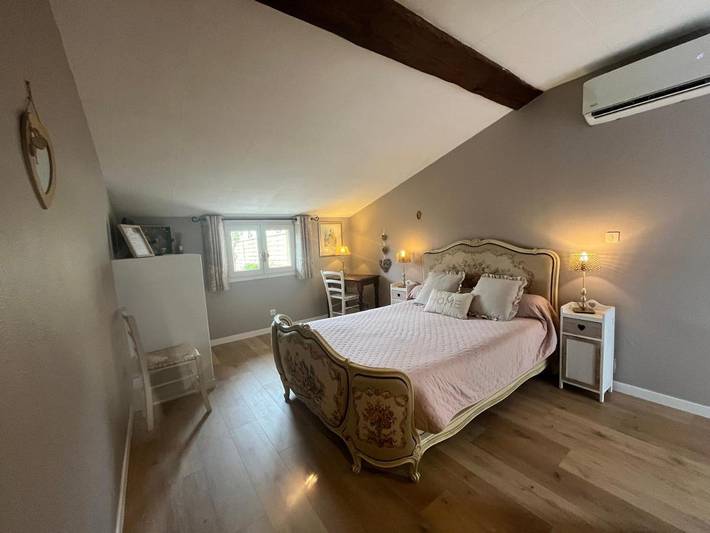 Chambre d’hôte pour 3 personnes, avec Terrasse ainsi que Jardin et Vue