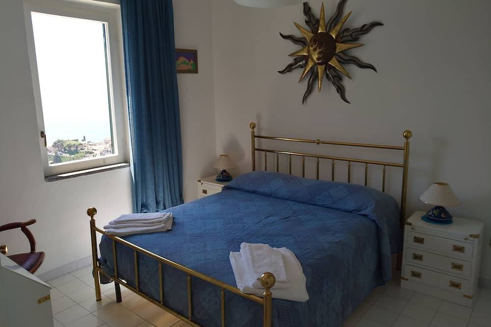 Ganze Wohnung, Belview Positano, 2 Schlafzimmer, Balkon, beeindruckendes Panorama, kostenloses Wlan, Parkplatz in Positano, Amalfiküste