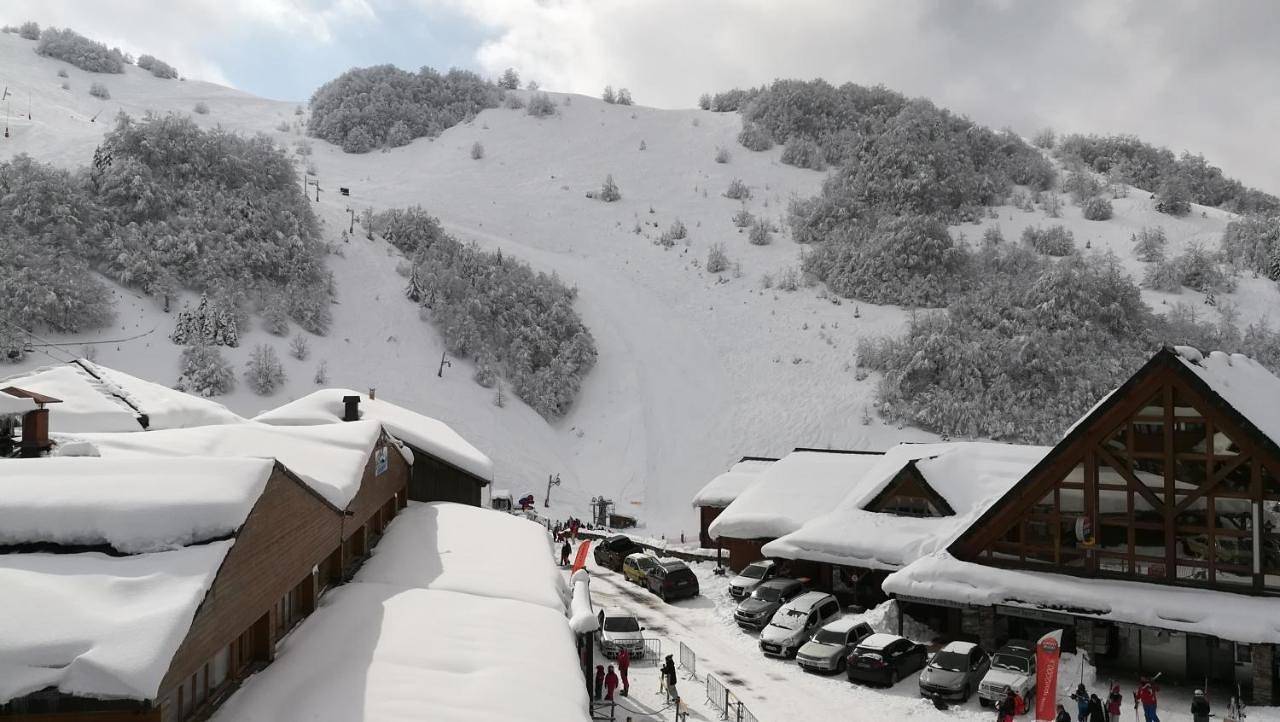 Appartement entier, One-Bedroom Apartment in Guzet-Neige, Ustou