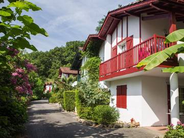 Gîte pour 4 personnes, avec piscine, animaux acceptés à La Bastide-Clairence