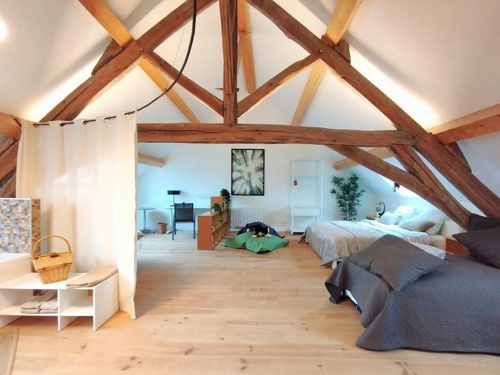 Helles Loft in Saulieu mit Kicker und Garten, ideal für Familie nahe Morvan in Saulieu, Montbard und Umgebung