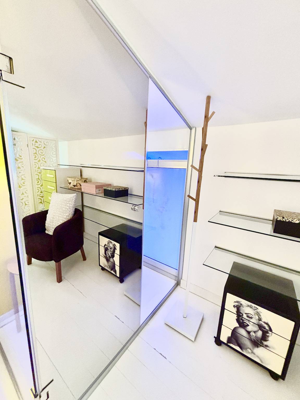 Entire apartment, Serendipity Art Loft in Los Cristianos, Arona