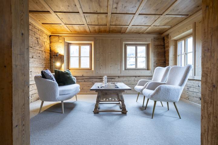 Ganze Wohnung, Chasa Chaposch – Tradition trifft Komfort in einem exklusiv renovierten Engadinerhaus in Tarasp, Unterengadin