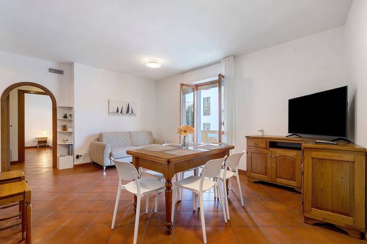 Entire apartment, Apartment 'Bentu E Mare' with Sea View, Wi-Fi and Air Conditioning in Pivarada, Alghero