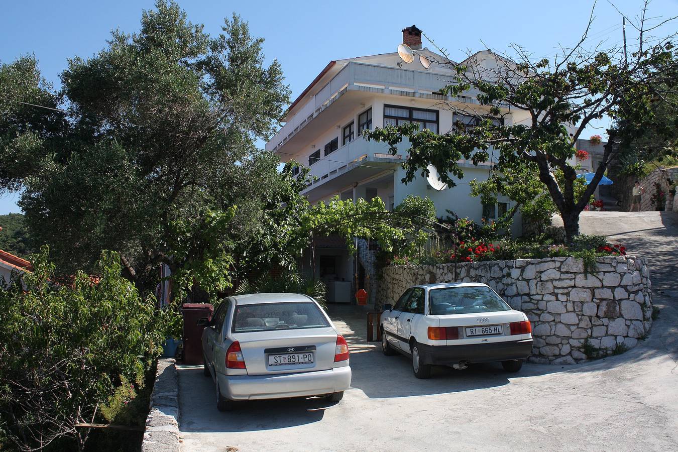 Ganze Wohnung, 2-Zimmer-Ferienwohnung mit Terrasse und Meerblick Kampor, Rab A-5056-a in Kampor, Rab