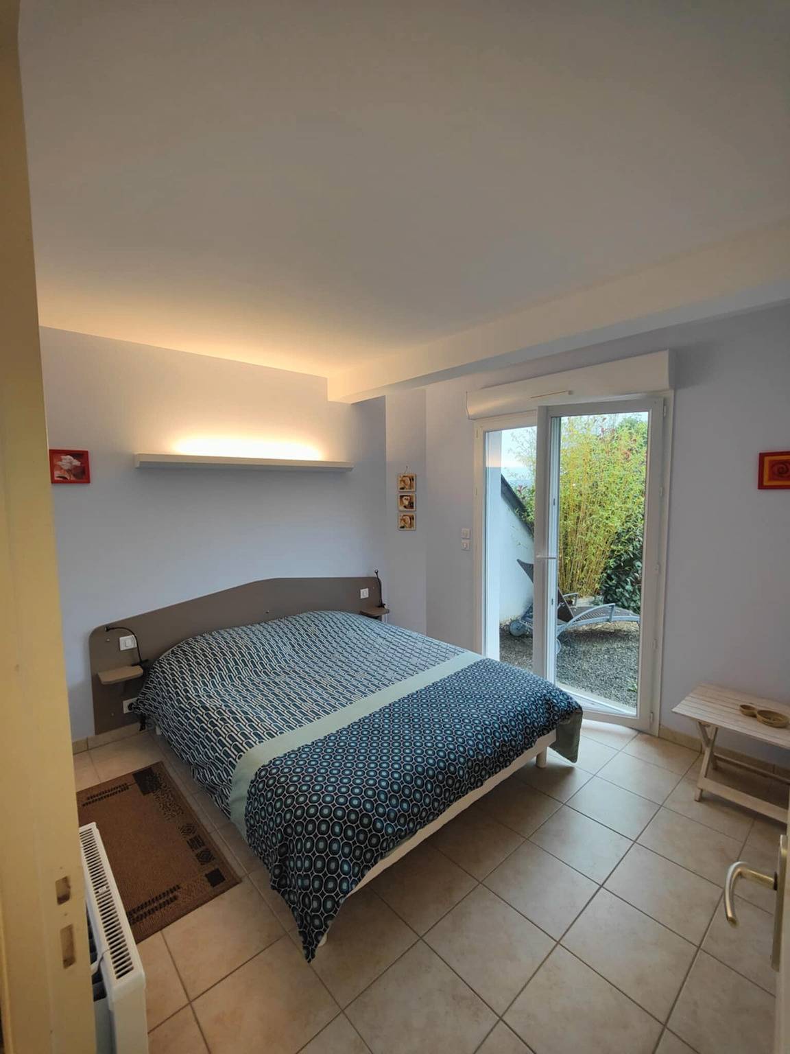 Maison de vacances « De Campagne 6 Personnes » avec terrasse privée, jardin privé et Wi-Fi in Villedieu-les-Poêles, Côte de la Déroute