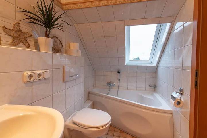 Landhaus Jägerhof - Doppelzimmer, Dusche, Wc, Erdgeschoß/Parterre in Bösdorf, Südliche Ostseeküste