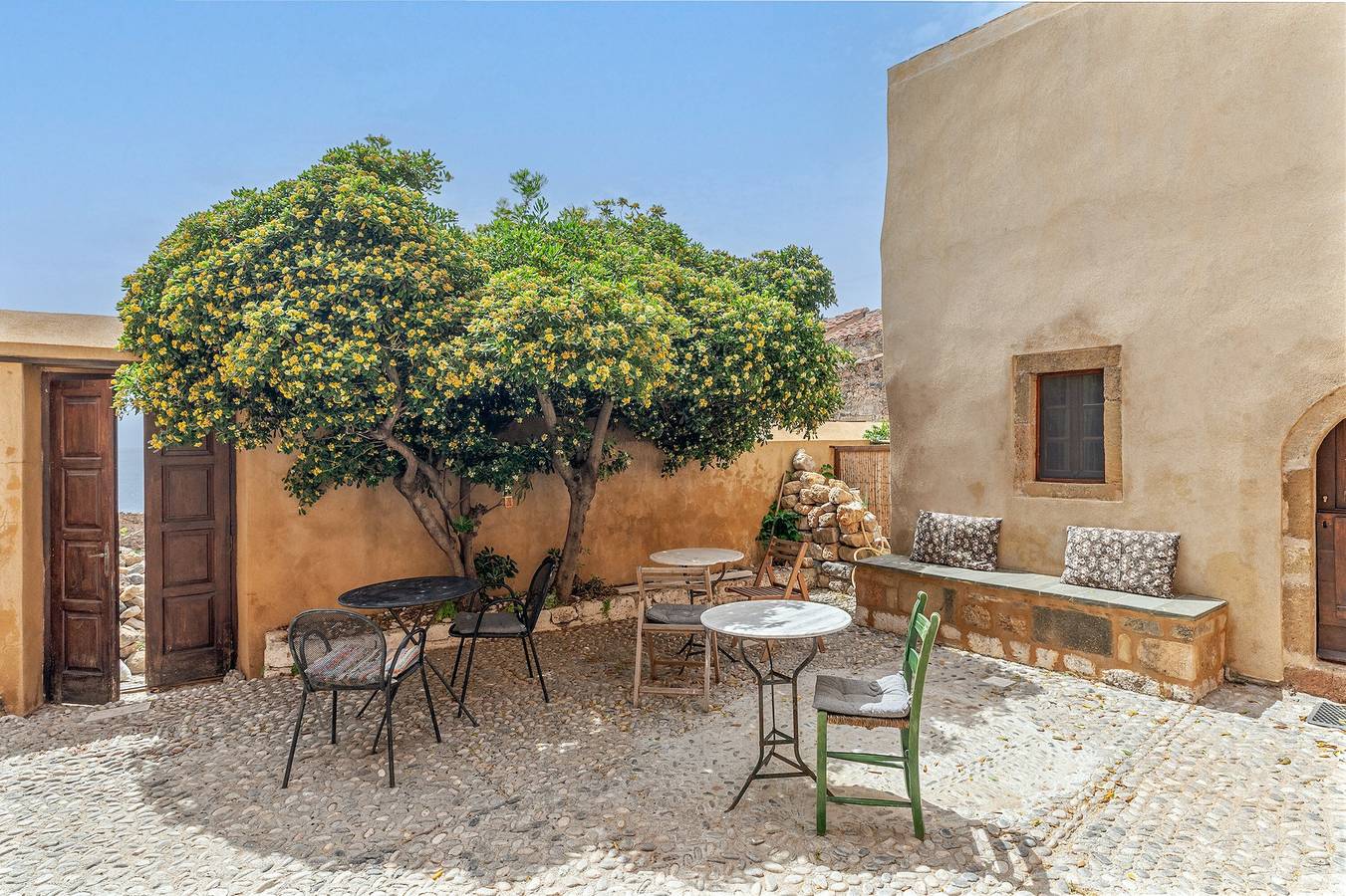 Gästehaus 'Goulas' mit Meerblick, Wlan und Klimaanlage in Monemvasia, Peloponnes