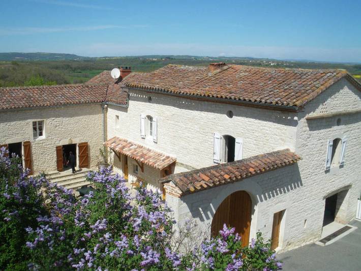 Gîte pour 6 personnes, avec terrasse - 1