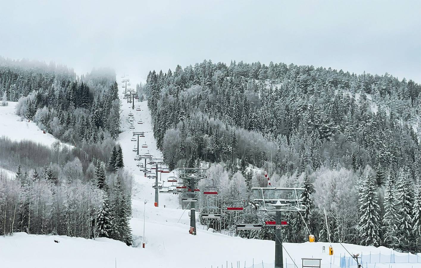 Hel ferielejlighed, Ferielejlighed for 10 personer med terrasse in Branäs, Värmland