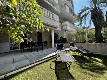 Gîte pour 3 personnes, avec terrasse à Vallauris