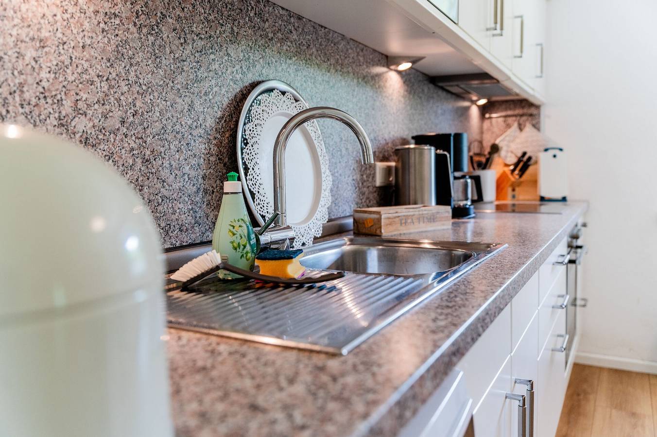 Vakantiehuis 'Seeblick' met zeezicht, privéterras en wifi, foto 7