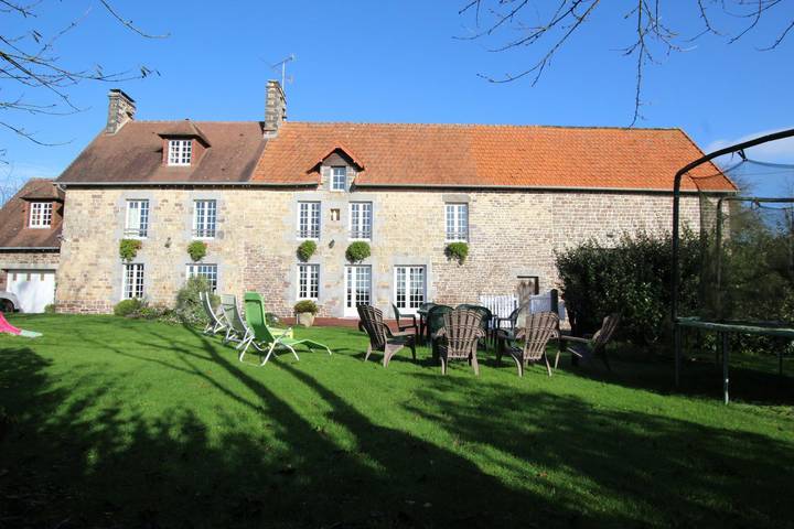 Gîte pour 6 personnes, avec jardin, animaux acceptés
