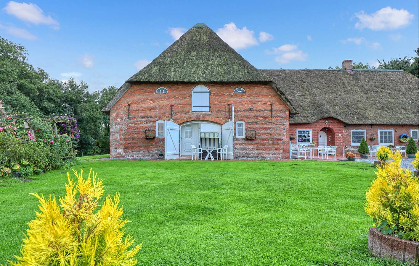 Ganze Ferienwohnung, Ferienwohnung mit Panoramablick in Galmsbüll - WiFi, TV, Parkplatz & Küche in Galmsbüll, Nordseeküste