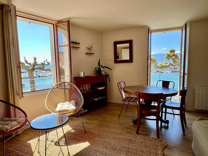 Gîte pour 4 personnes, avec balcon ainsi que vue sur le lac et vue à Nernier - 2