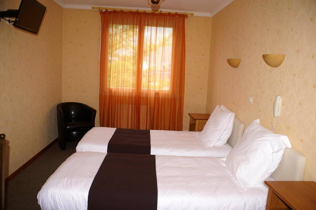 Hôtel Céleste in Luchon-Superbagnères, Bagnères-de-Luchon