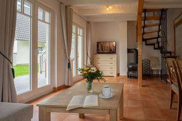 Ferienhaus für 6 Personen, mit Terrasse und Garten in Nienhagen