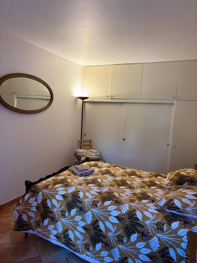 Double Room in Beaune-la-Rolande, Région de Pithiviers