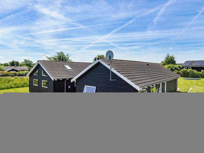 Ferienhaus für 16 Personen, mit Terrasse und Pool sowie Sauna in Tisvilde - 2