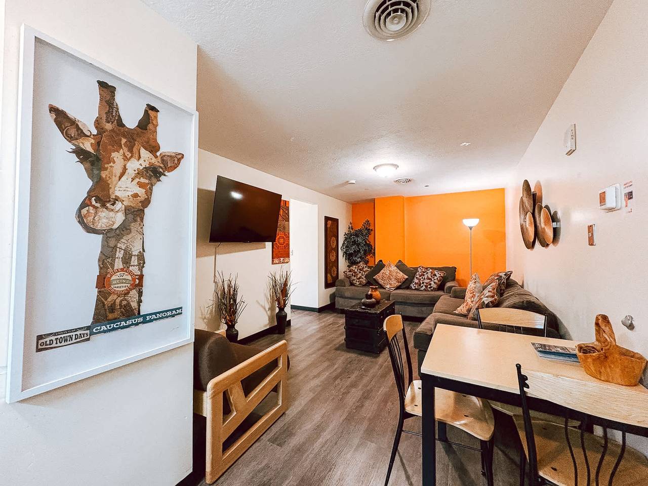 Apartamento entero, 6 Beds   Downtown Apt   Very Quick Walk Everywhere in Pittsburgh, Condado de Allegheny