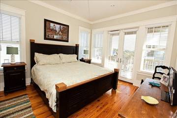 Vacation House for 16 Guests in Inlet Beach, Emerald Coast, Picture 3