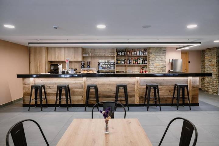 Hôtel pour 3 personnes, avec Vue à Pas de la Case
