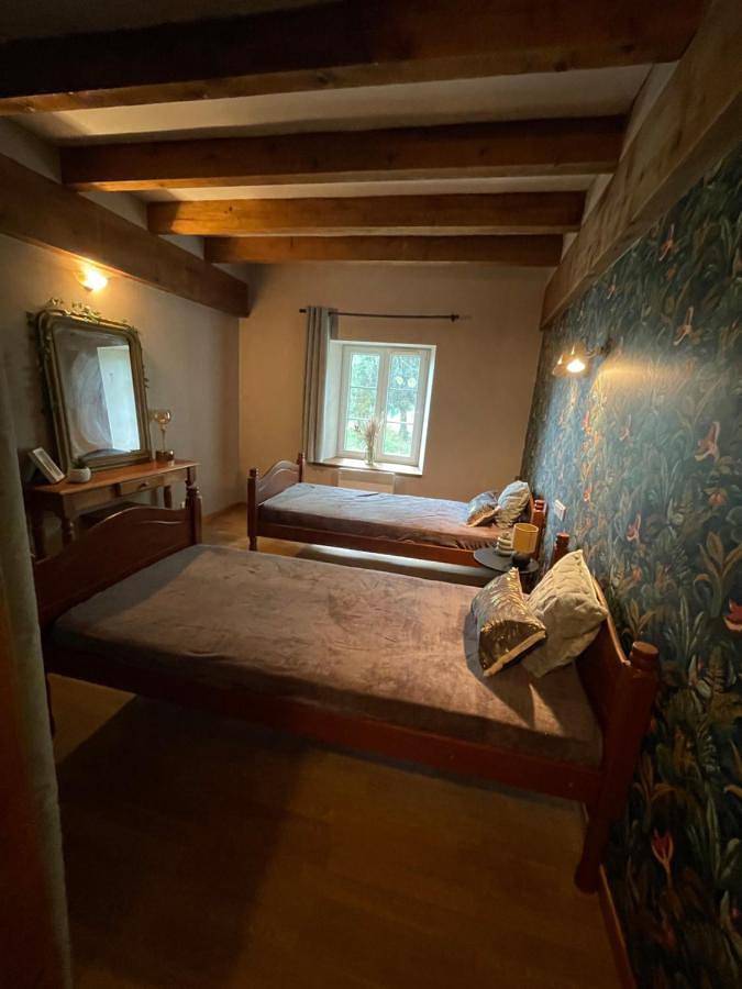 Location de vacances pour 8 personnes, avec terrasse à Mur-de-Barrez - 3