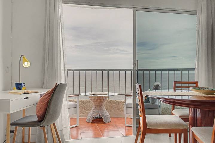 Entire apartment, Vacation Apartment 'Live San Marcos' with Sea View, Private Terrace and Wi-Fi in San Marcos, North Tenerife