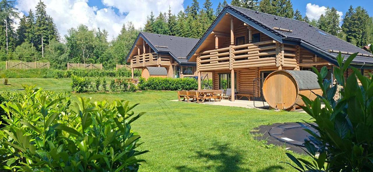 Pur Natur! Wandern und Skifahren - Trahütti Premium Lodges in Deutschlandsberg, Steirerland