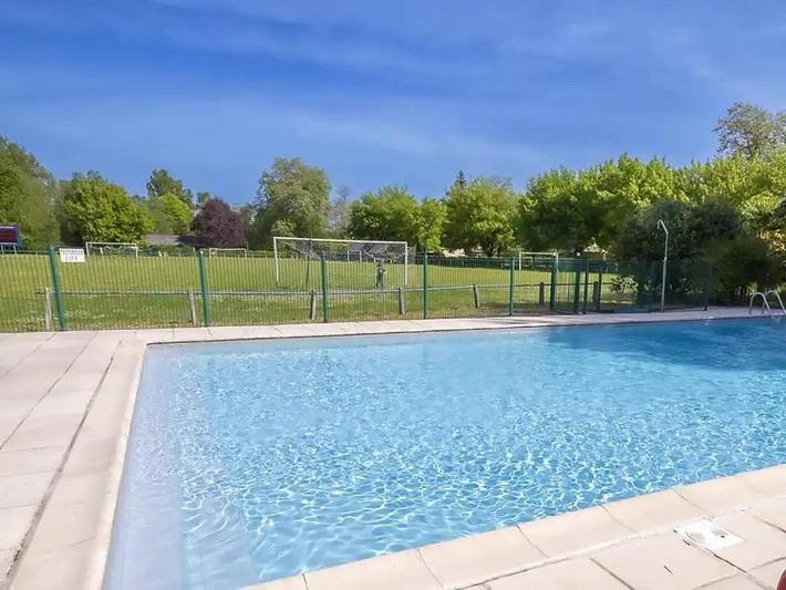 Gîte pour 6 personnes, avec piscine à Lestelle-Bétharram