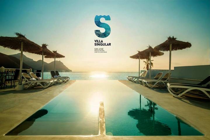 Holiday letting for 2 people, with pool and terrace as well as hot tub in San José (Almeria)