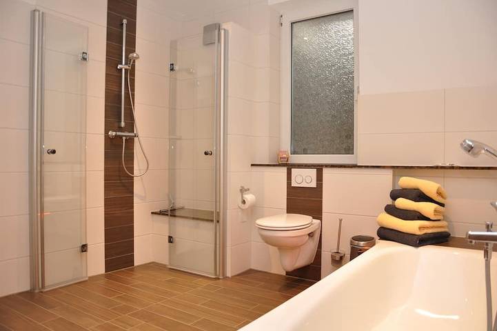 Ferienwohnung für 3 Personen, mit Balkon in Steinbach-Hallenberg - 4