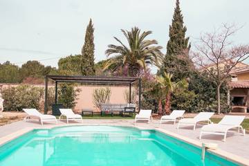 Cottage pour 6 personnes, avec terrasse et jardin à Puisserguier