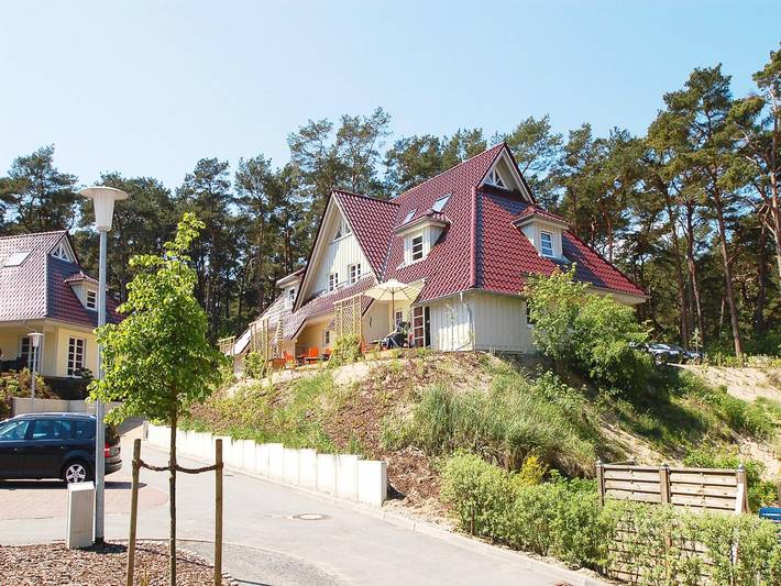 Ferienwohnung für 8 Personen, mit Terrasse und Sauna in Trassenheide - 2