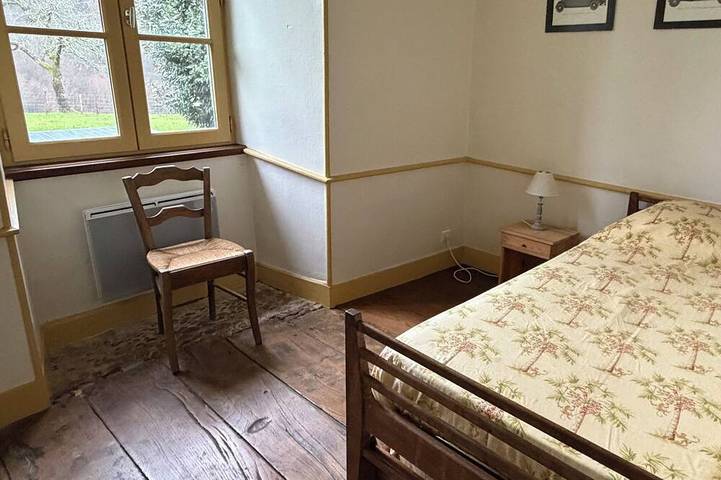 Gîte des Chaises Basses - Casa típica en Corrèze en absoluta calma in Orgnac-sur-Vézère, Brive-la-Gaillarde region