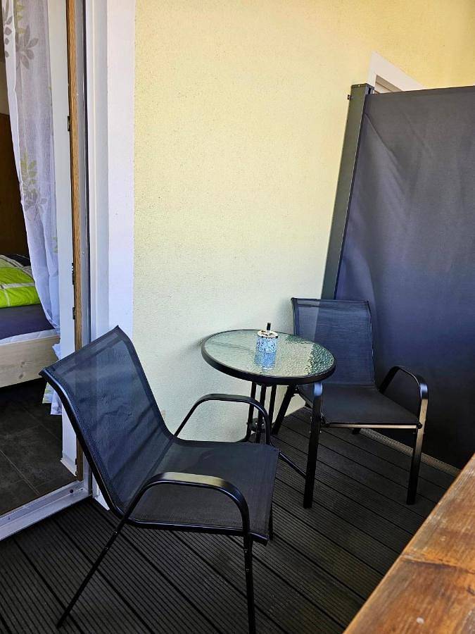 Ferienwohnung für 2 Personen, mit Garten und Ausblick in Nittenau - 2