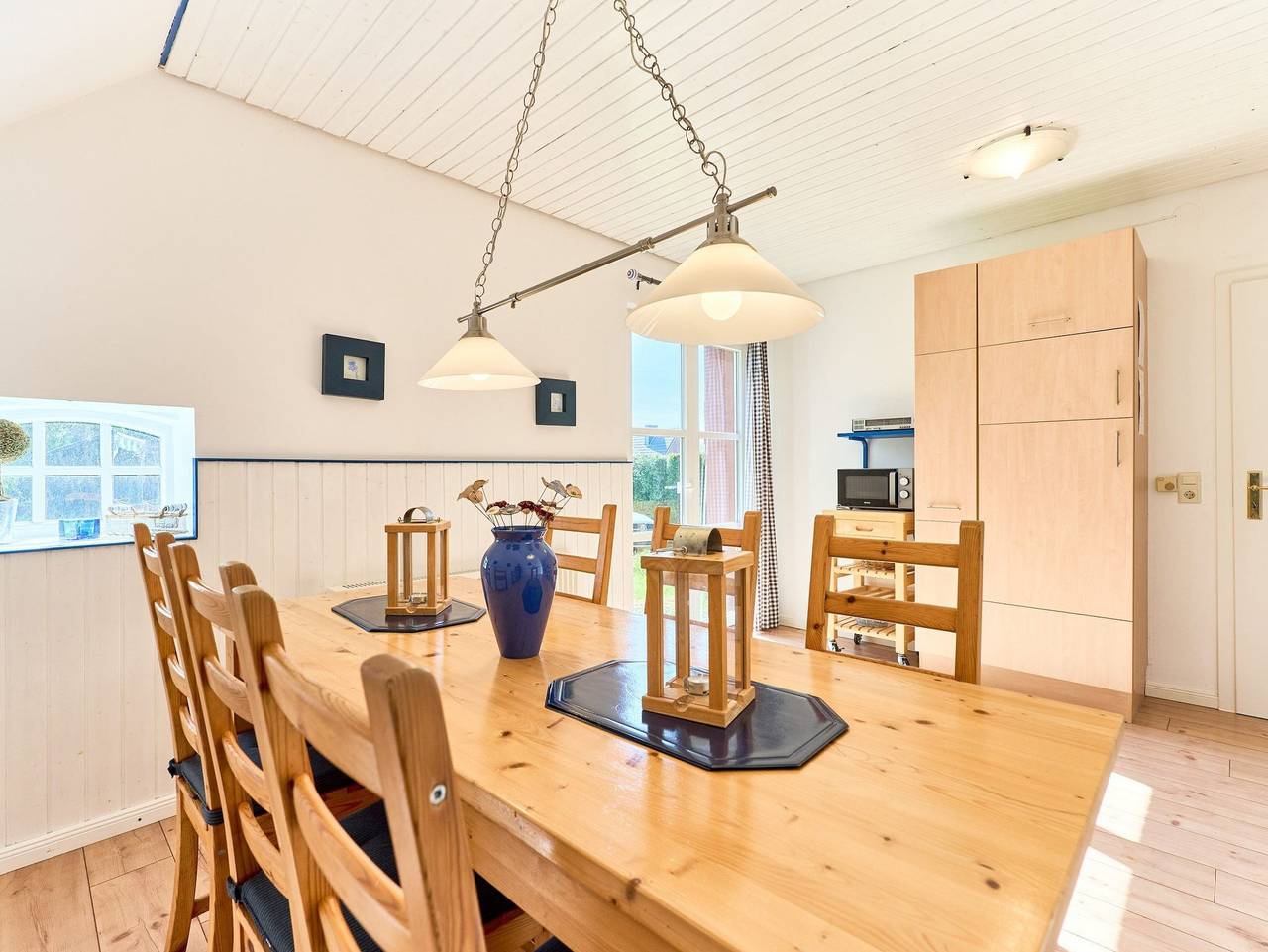 Ganze Ferienwohnung, Reetdachhaus Sünsbarg - Reetdachhaus Sünsbarg in Simonsberg, Halbinsel Eiderstedt