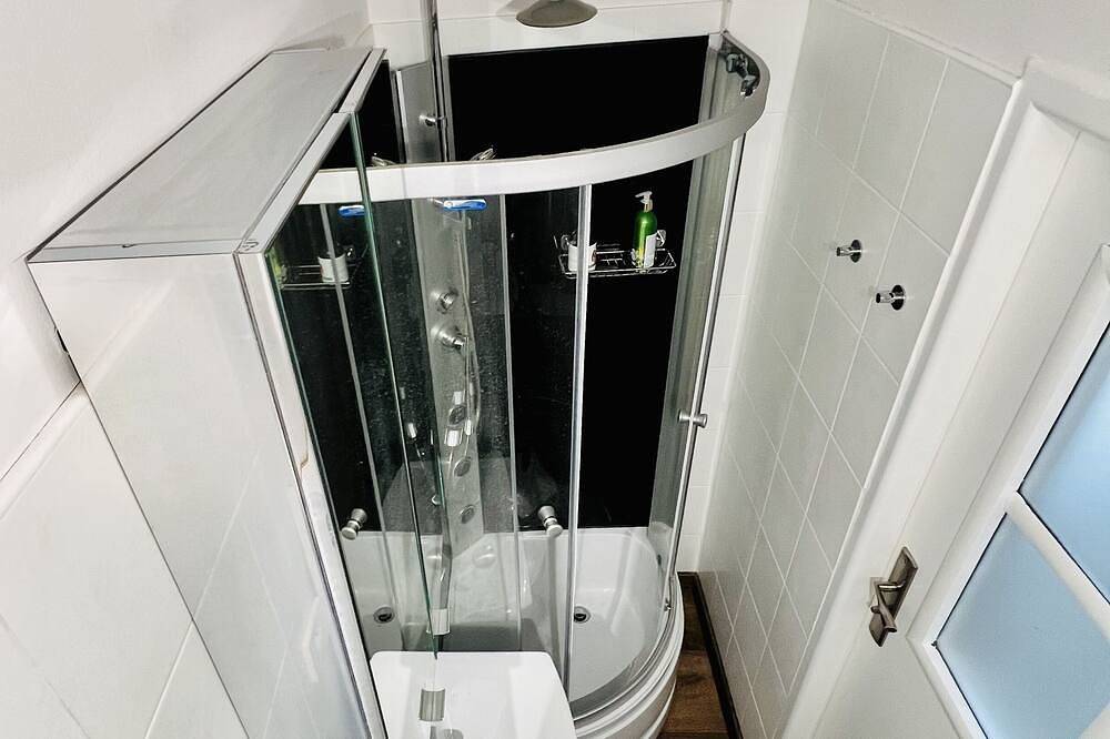 Ganze Wohnung, Centrally-Located Opole Apartment: Stunning Views & Convenience! in Oppeln, Oppeln und Umgebung