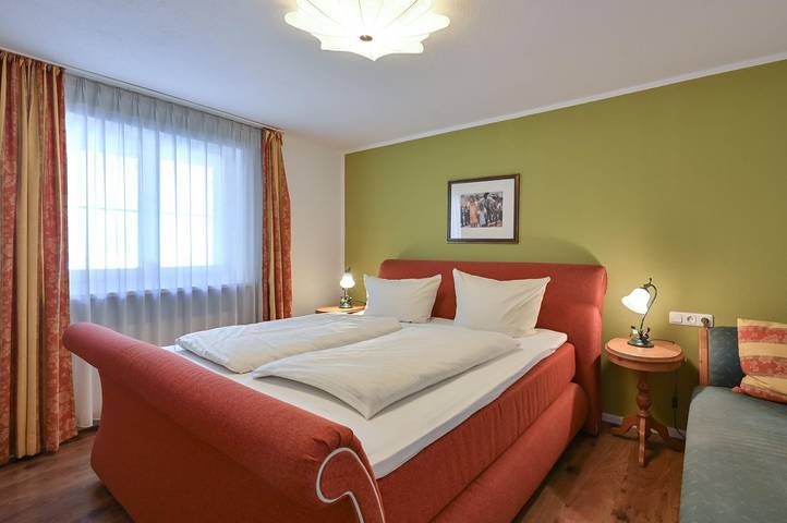 Ferienwohnung für 5 Personen, mit Ausblick und Balkon in Obermaiselstein - 3