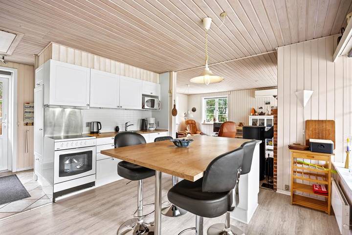 Villa für 6 Personen, mit Sauna und Terrasse sowie Garten in Biikebrennen - 3