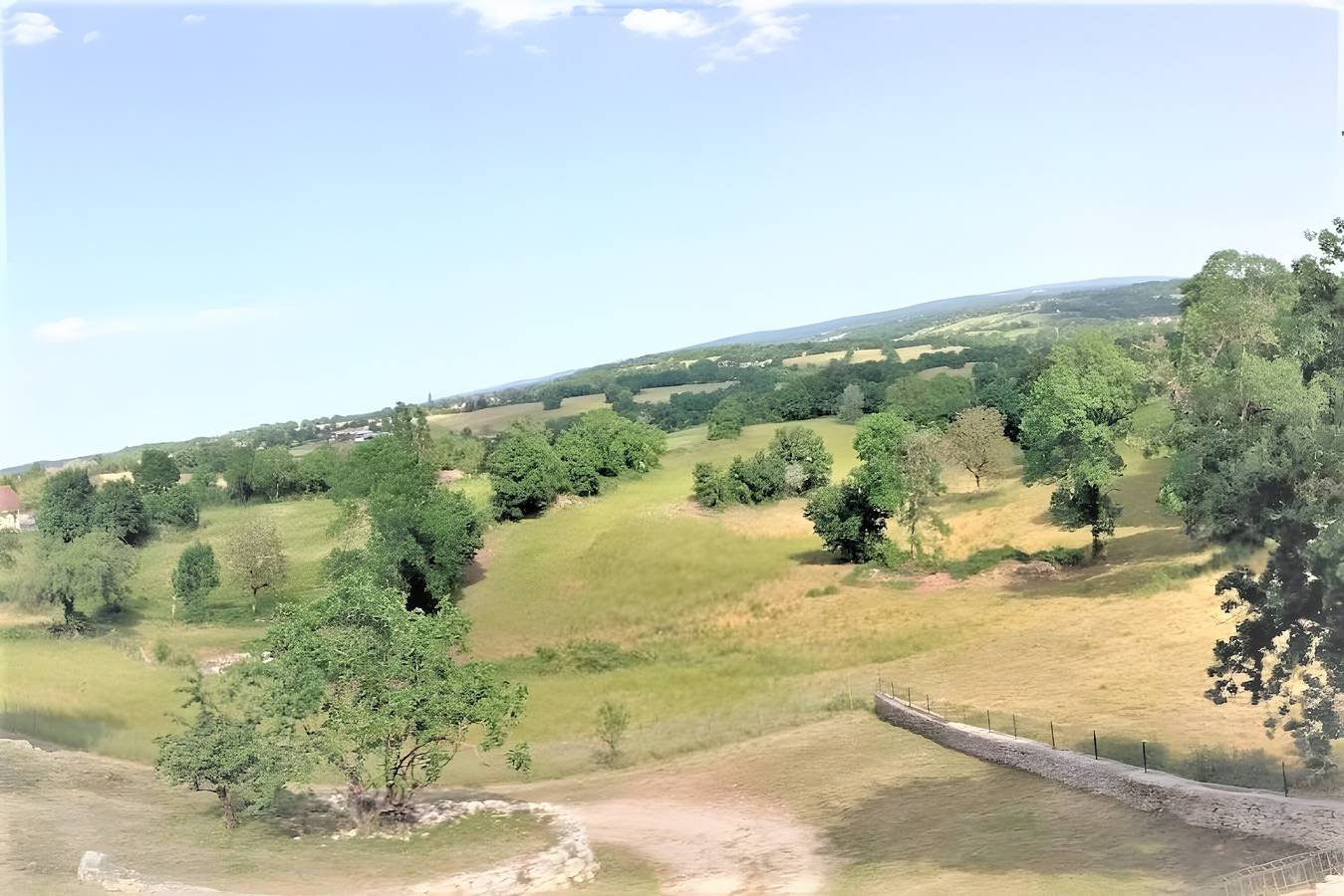 Ferienhaus mit Terrasse nahe Rocamadour, Ausblick, private Terrasse, Wlan in Séniergues, Regionaler Naturpark Causses du Quercy