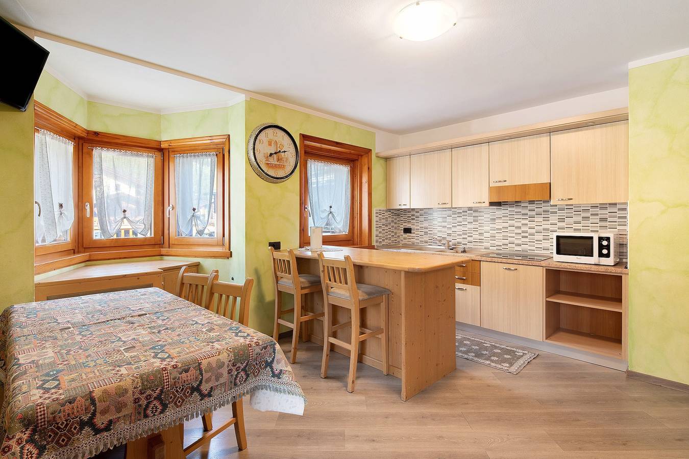 Ganze Wohnung, Ferienwohnung 'Appartamento Mokino 1' mit Bergblick, Balkon und Wi-Fi in Livigno (Stadt), Livigno