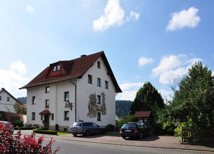Landhotel "Zur Pferdetränke" - Ferienwohnung "Pferde Glück" in Schleid, Biosphärenreservat Rhön