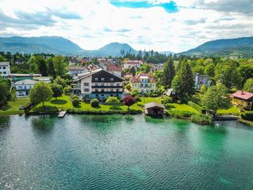 Ferienwohnung für 2 Personen, mit Terrasse und Seeblick sowie Garten und Ausblick in Villach