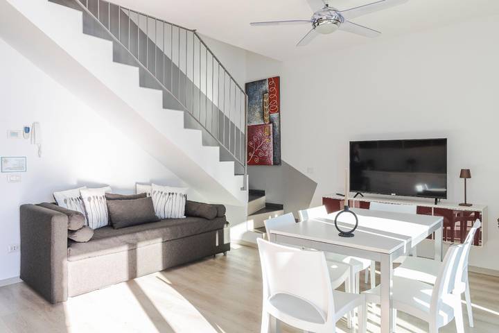 Agriturismo per 8 persone, con giardino e balcone in Provincia di Como