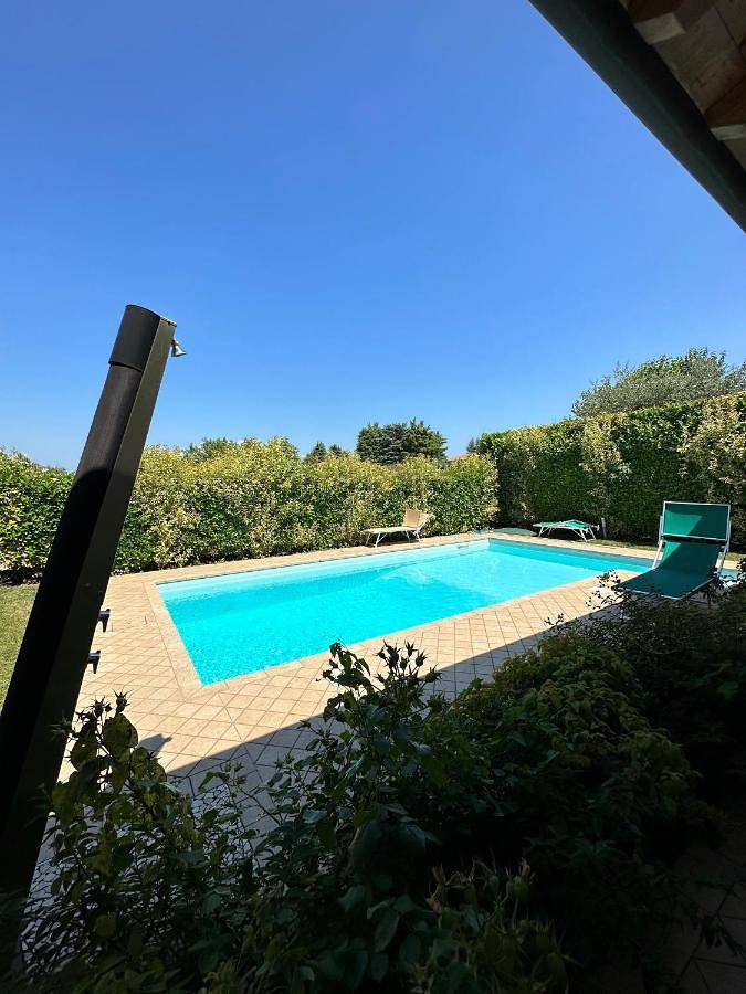 Ferienhaus für 6 Personen, mit Pool und Garten sowie Whirlpool, mit Haustier in Gardasee-Lombardei - 3