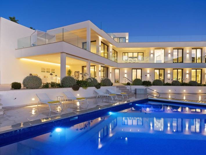 Ferienhaus für 9 Personen, mit Garten und Pool sowie Meerblick in Badia Gran - 4