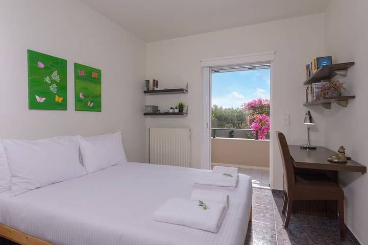 Ferienhaus für 12 Personen, mit Terrasse und Garten in Heraklion - 4