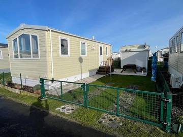 Camping pour 4 personnes, avec jardin et terrasse, animaux acceptés en Mer du Nord (Belgique)